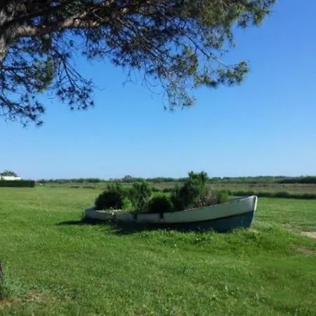 Camping Intuition 3 Ch, 2 Sdb - Confort Et Serenite Au Quotidien, Entre Et Campagne *