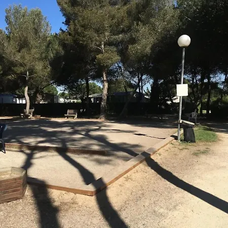Camping Intuition 3 Ch, 2 Sdb - Confort Et Serenite Au Quotidien, Entre Et Campagne *