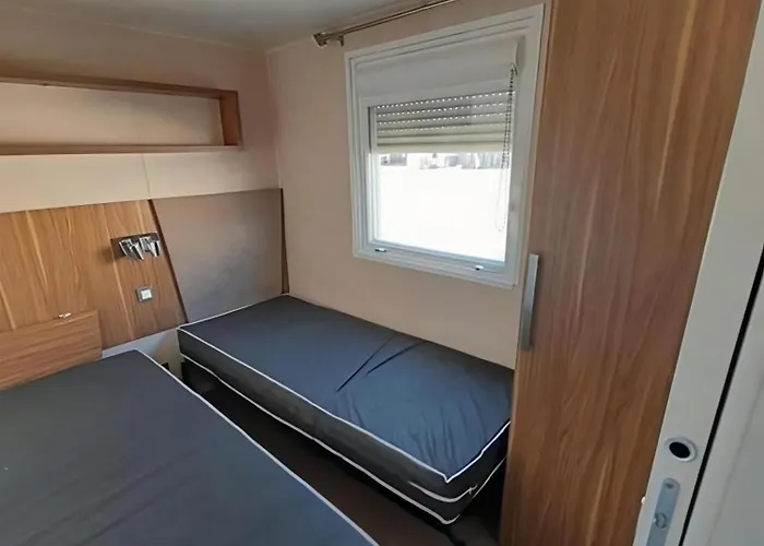 Intuition 3 Ch, 2 Sdb - Confort Et Serenite Au Quotidien, Entre Et Campagne Campsite