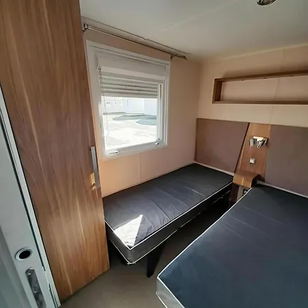 Intuition 3 Ch, 2 Sdb - Confort Et Serenite Au Quotidien, Entre Et Campagne Campsite